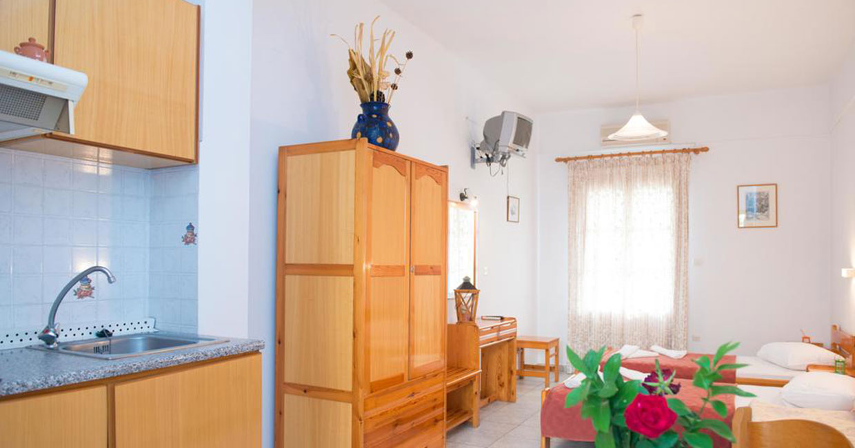 Στούντιος με κουζινάκι στο Λέττα στη Σίφνο