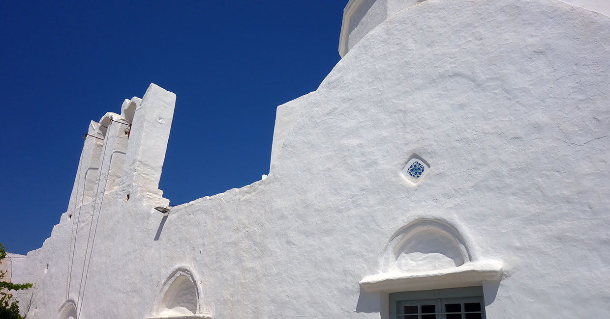 Εκκλησία στο πλακόστρωτο της Απολλωνίας